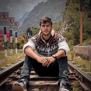 Meet your Posher, Pablo